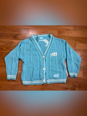 Authentic Taylor Swift 1989 (Taylor’s Version) Cable Knit Cardigan NWOT
